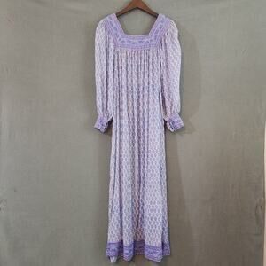 Vintage 70s Judith Ann Heiser-Egan Lavender Paisley Silk Caftan Dress XS‎